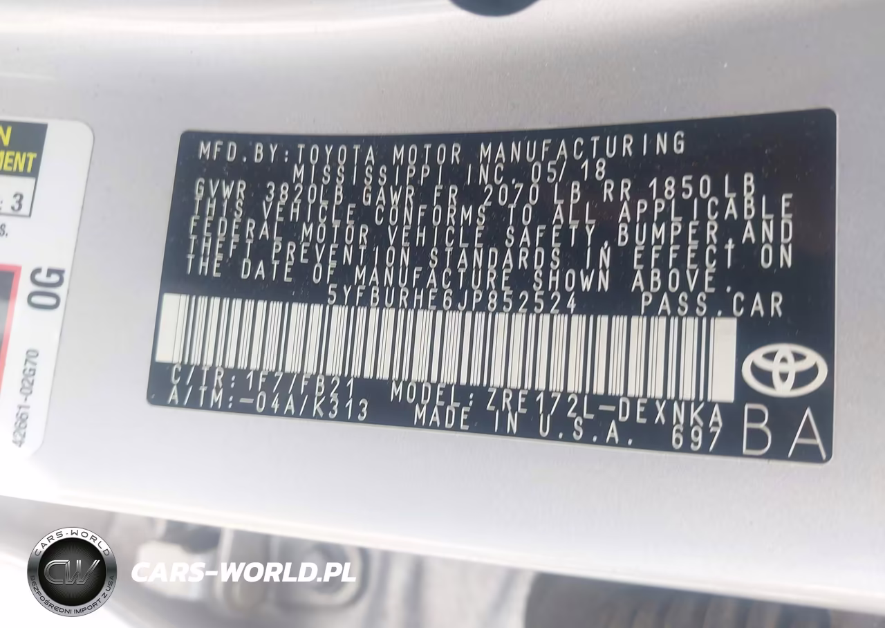 2018 Toyota Corolla Le VIN:5YFBURHE6JP852524 - 9