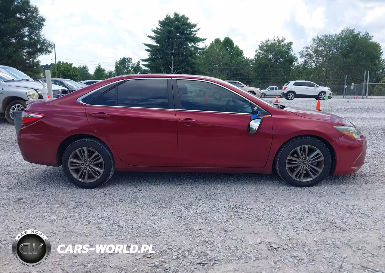 2015 Toyota Camry Se VIN:4T1BF1FKXFU925887 - 13