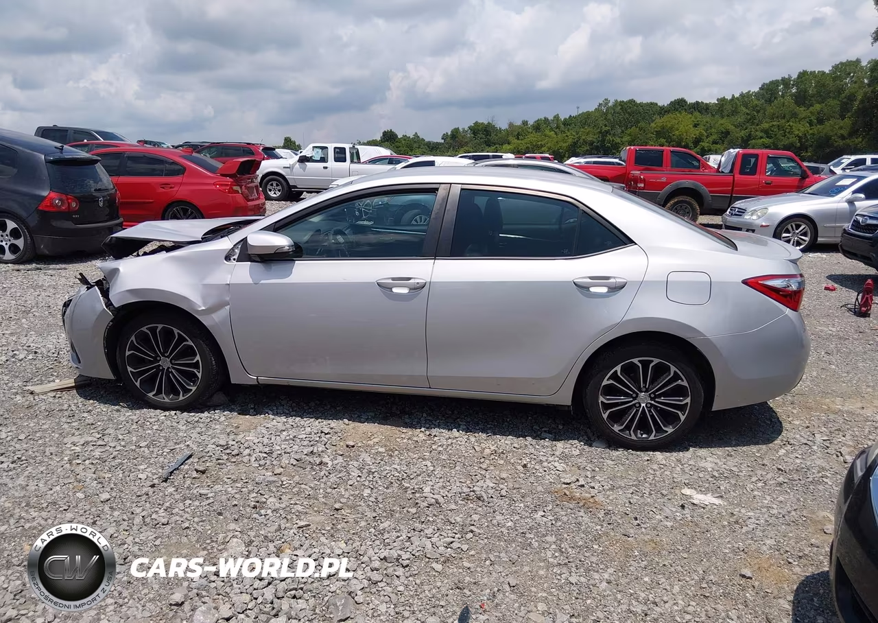 2015 Toyota Corolla S Plus VIN:2T1BURHE2FC435666 - 14