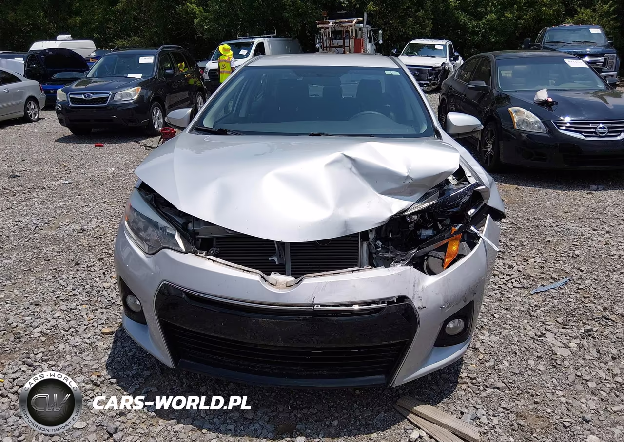 2015 Toyota Corolla S Plus VIN:2T1BURHE2FC435666 - 6
