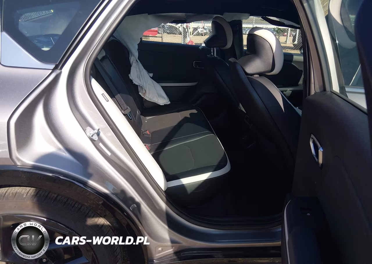 2025 Kia K4 Gt-Line Turbo VIN:3KPFW4DC0SE199582 - 8