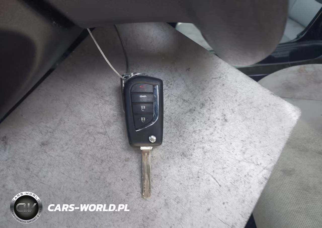 2021 Toyota Corolla Le VIN:JTDEPMAE6MJ146079 - 11
