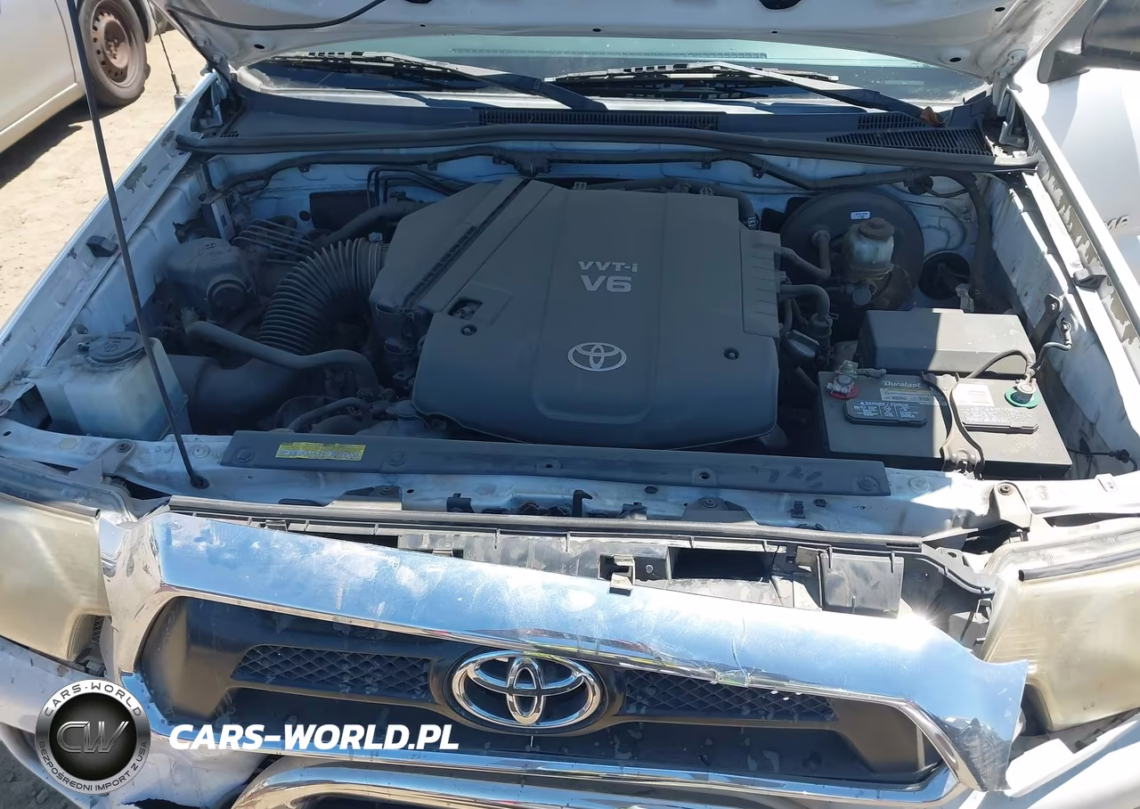 2012 Toyota Tacoma Prerunner V6 VIN:3TMJU4GN8CM130417 - 10