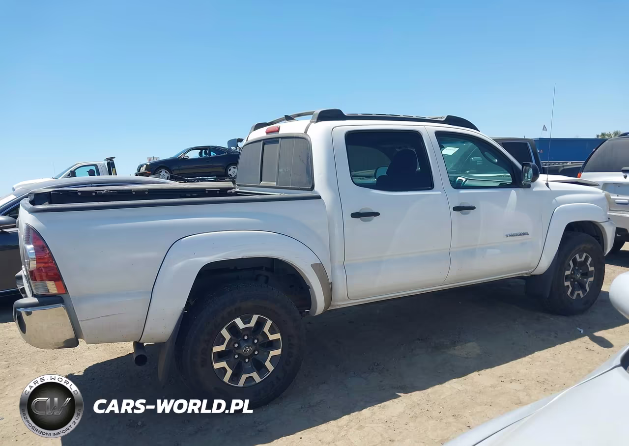 2012 Toyota Tacoma Prerunner V6 VIN:3TMJU4GN8CM130417 - 13