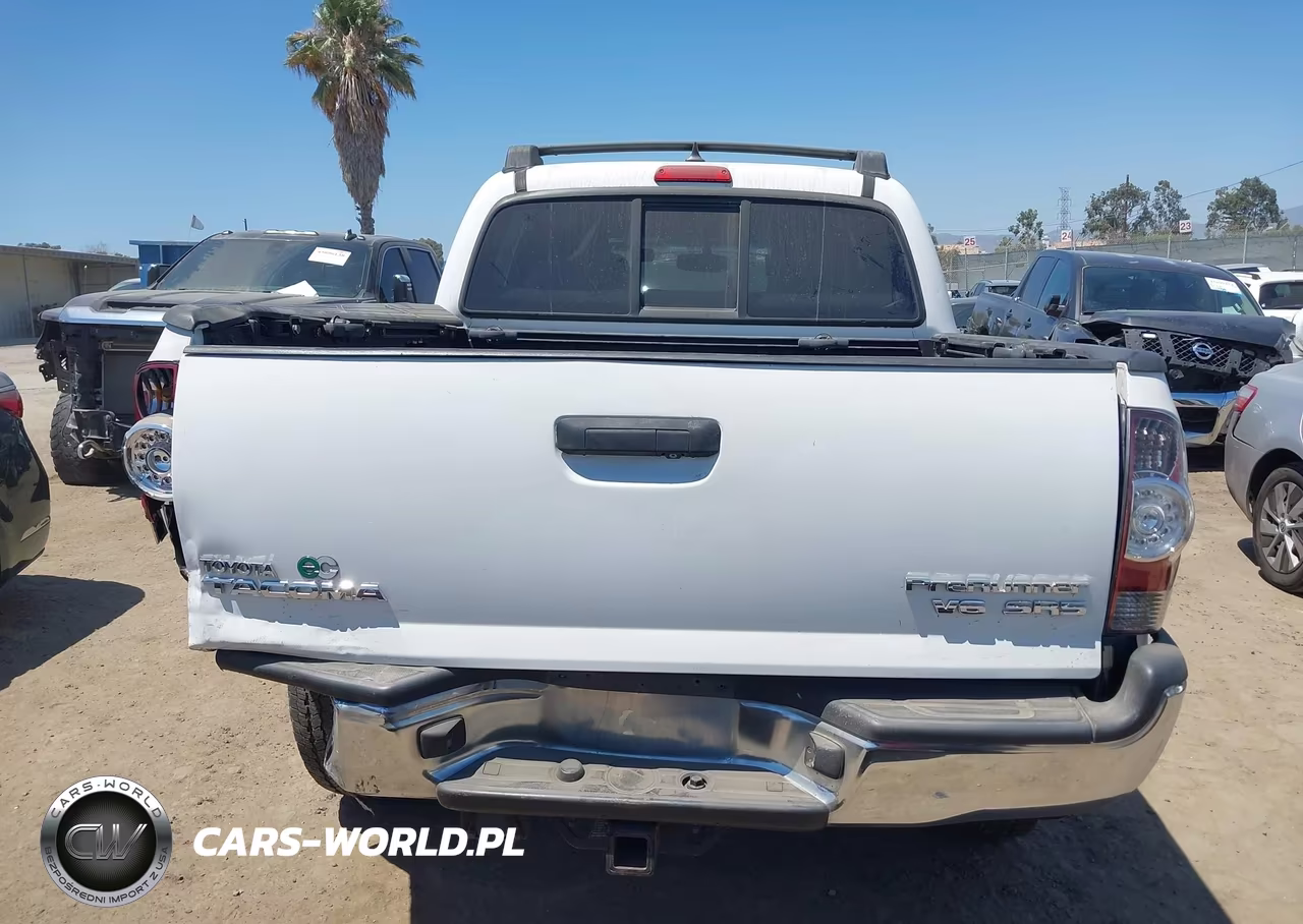 2012 Toyota Tacoma Prerunner V6 VIN:3TMJU4GN8CM130417 - 16