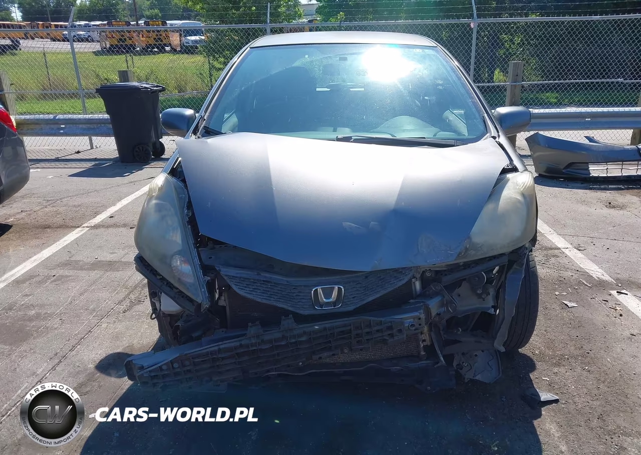 2013 Honda Fit VIN:JHMGE8H37DC019127 - 13