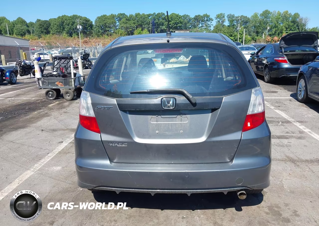2013 Honda Fit VIN:JHMGE8H37DC019127 - 17