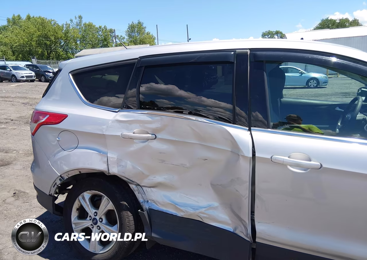 2015 Ford Escape Se VIN:1FMCU9GX7FUB35711 - 6