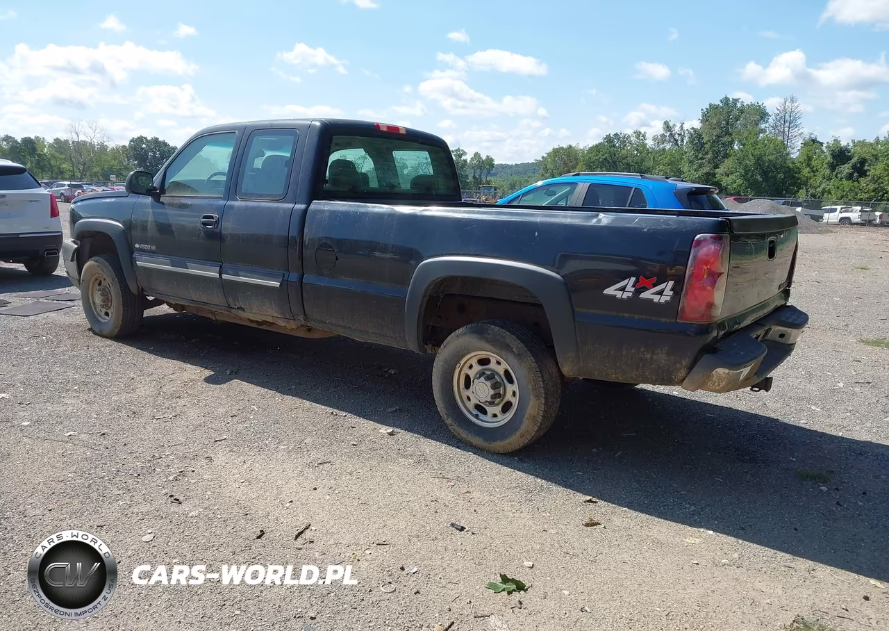 2003 Chevrolet Silverado 2500Hd Ls VIN:1GCHK29G53E102118 - 3