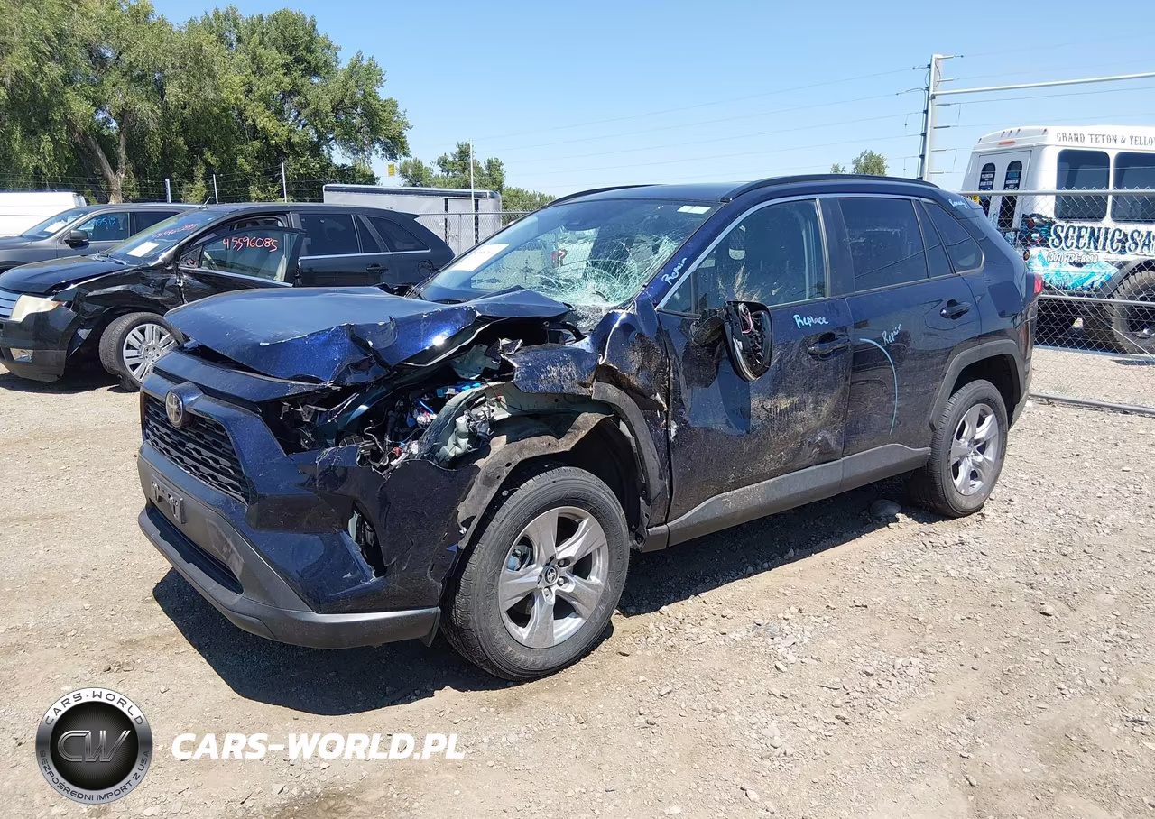 2025 Toyota Rav4 Xle VIN:2T3P1RFV9SW527553 - 2
