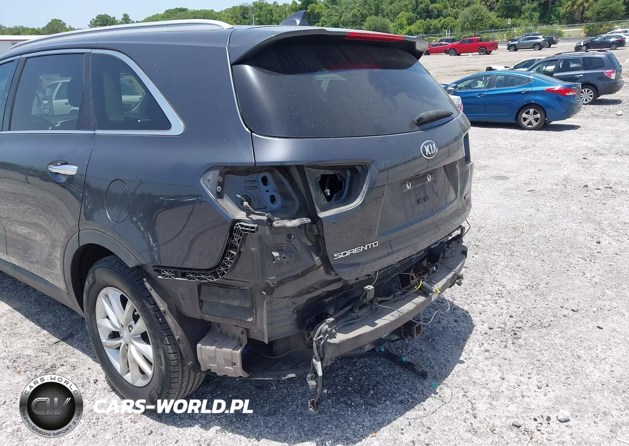 2018 Kia Sorento 2.4L Lx VIN:5XYPG4A32JG402303 - 6