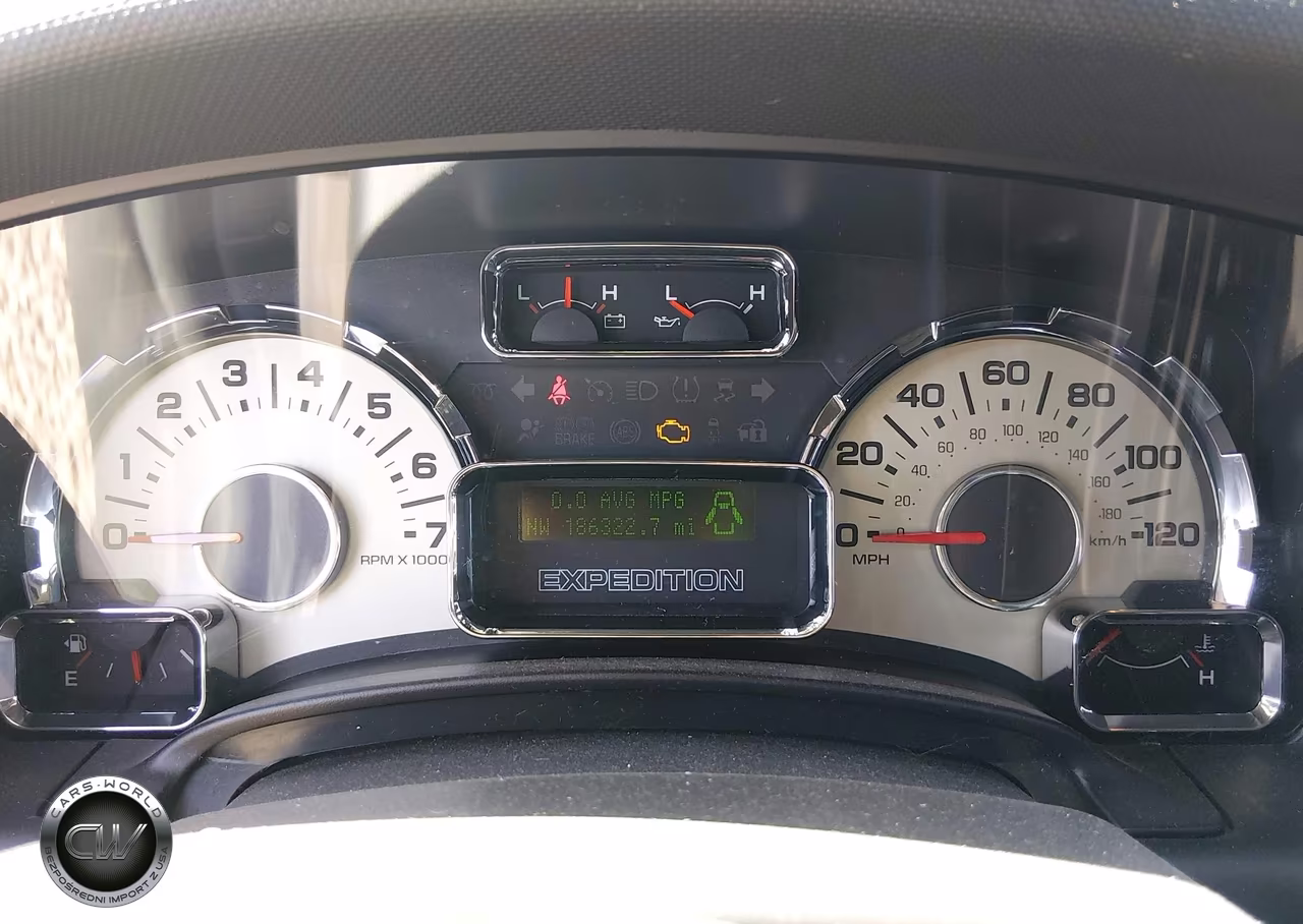 2012 Ford Expedition Limited VIN:1FMJU2A52CEF53556 - 7