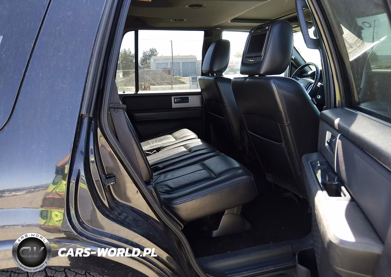 2012 Ford Expedition Limited VIN:1FMJU2A52CEF53556 - 8