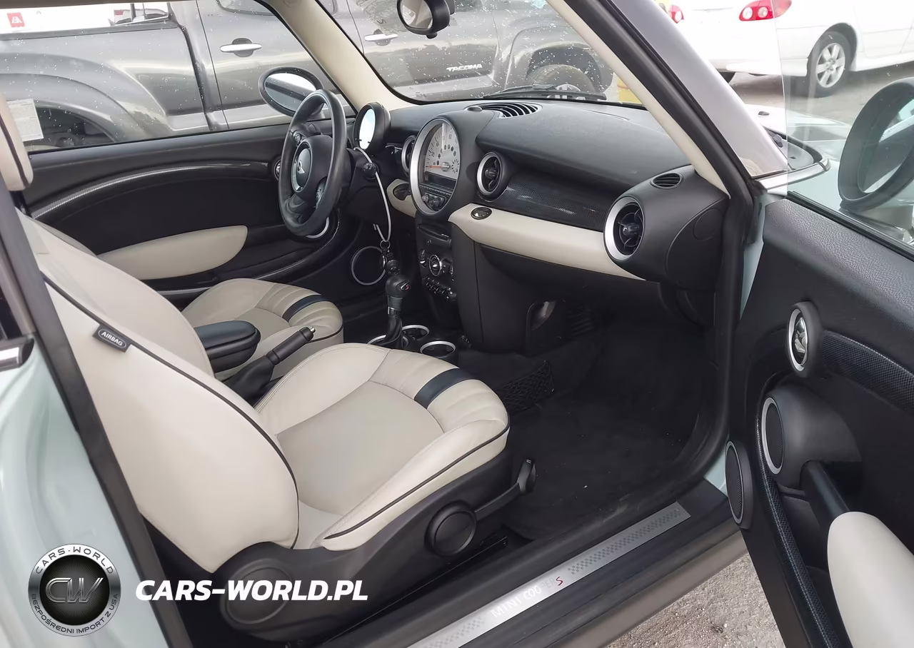 2014 Mini Clubman Cooper S VIN:WMWZG3C59ET801251 - 5