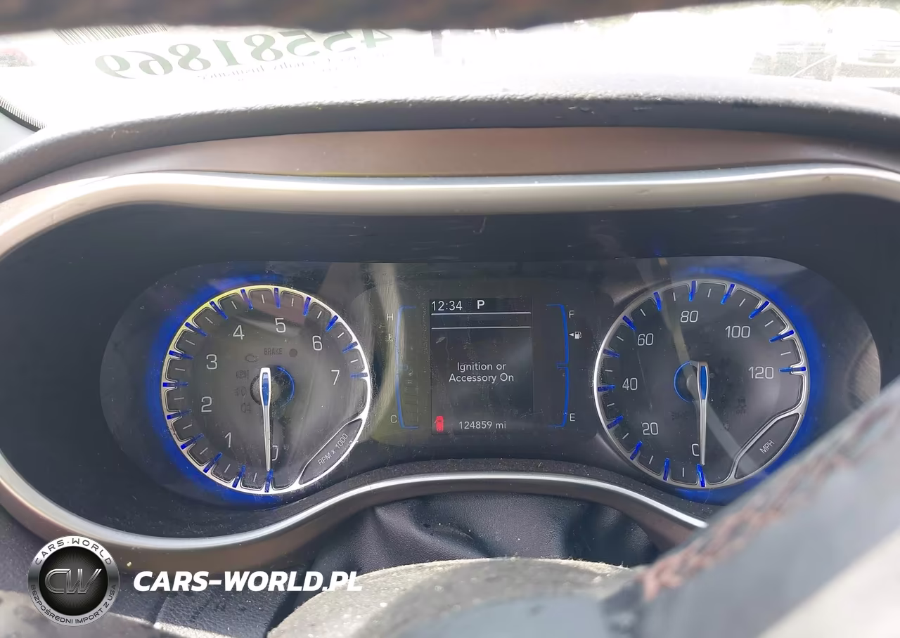 2019 Chrysler Pacifica Touring L VIN:2C4RC1BG1KR593097 - 7