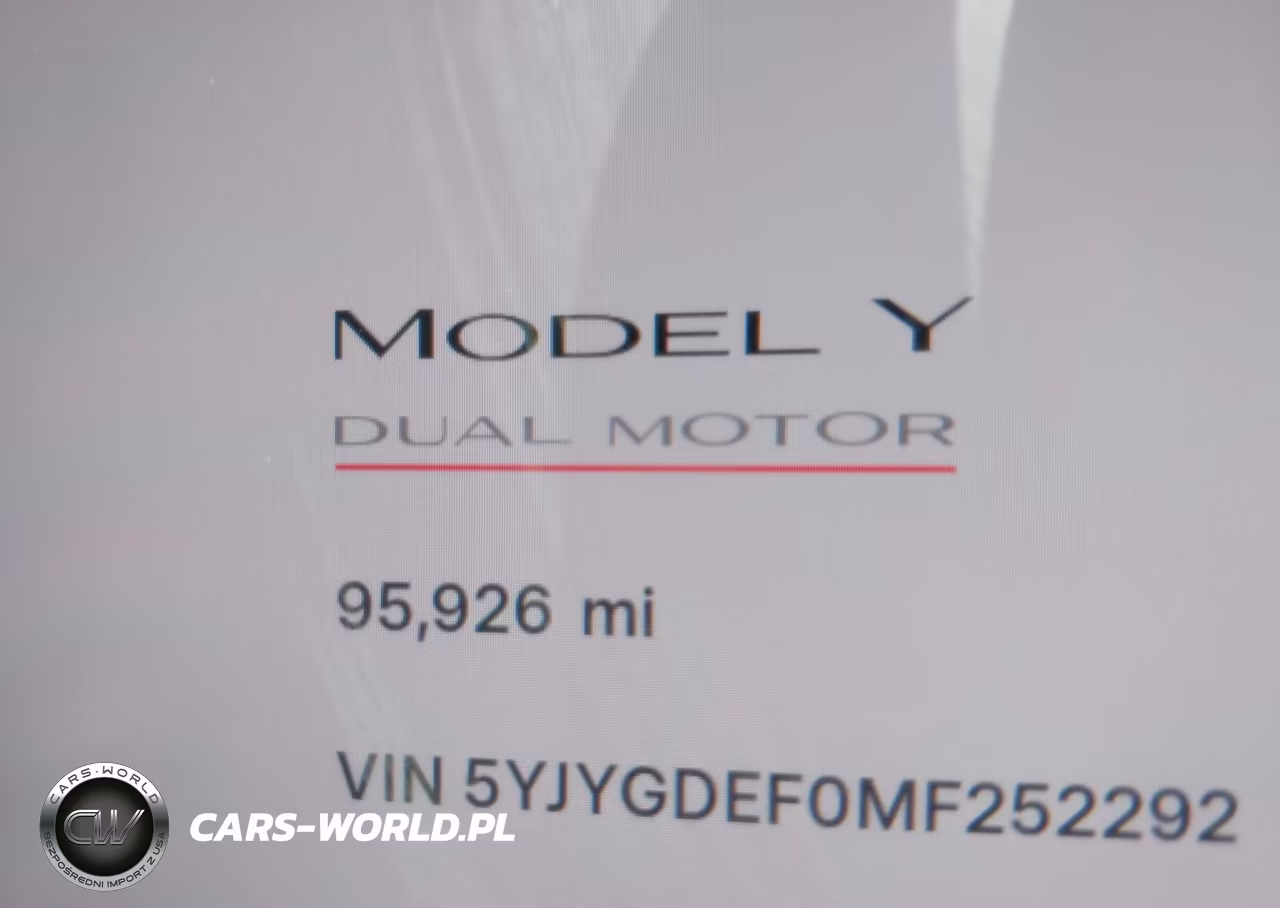 2021 Tesla Model Y Performance Dual Motor All-Wheel Drive VIN:5YJYGDEF0MF252292 - 16