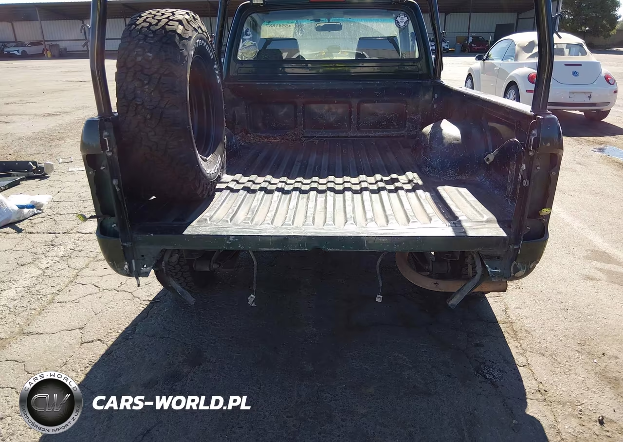 1999 Toyota Tacoma VIN:4TANL42N8XZ539500 - 6