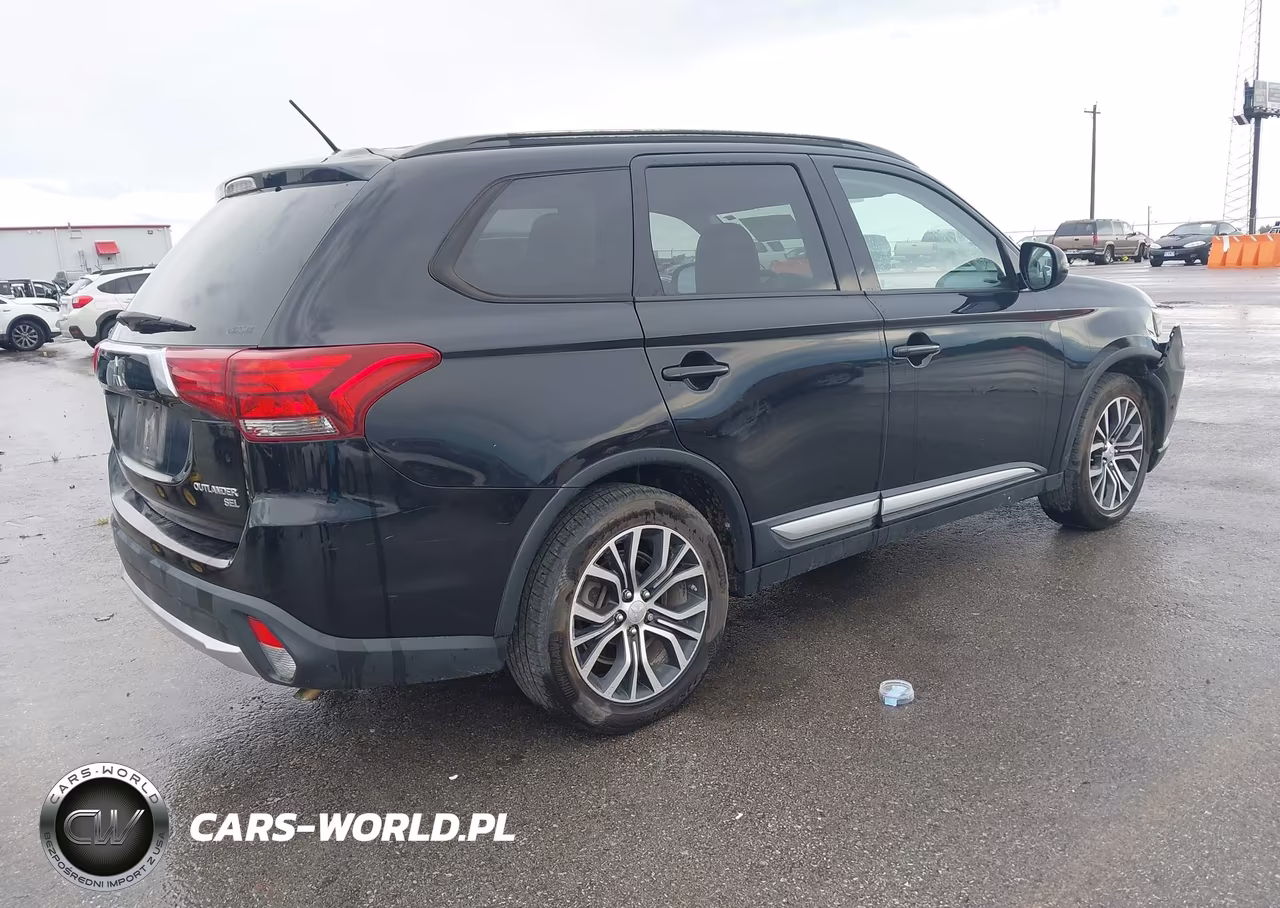 2016 Mitsubishi Outlander Sel VIN:JA4AZ3A39GZ022616 - 4