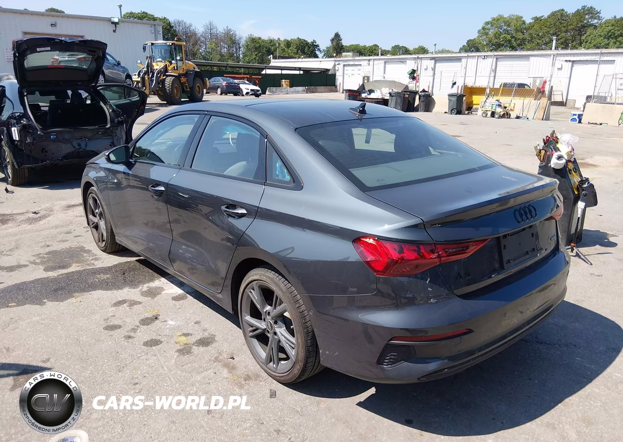 2024 Audi A3 Premium 40 Tfsi Quattro S Tronic VIN:WAUGUDGYXRA127977 - 3