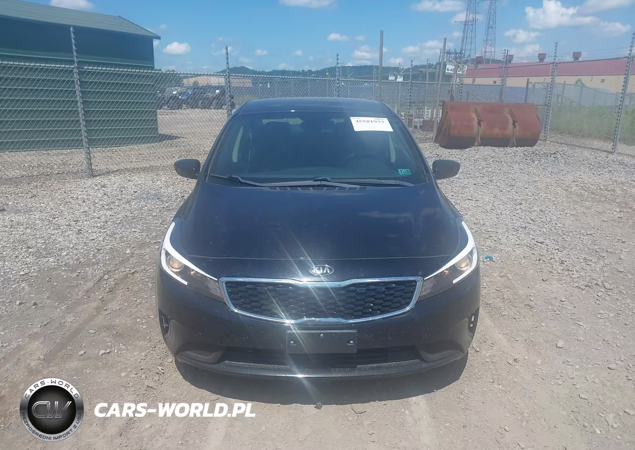 2018 Kia Forte Lx VIN:3KPFK4A73JE197052 - 12