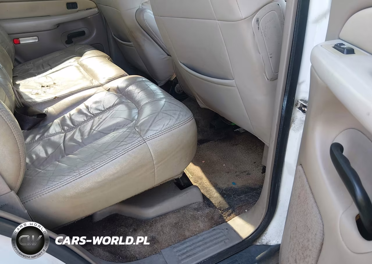 2001 Chevrolet Tahoe Lt VIN:1GNEK13T31R196774 - 8