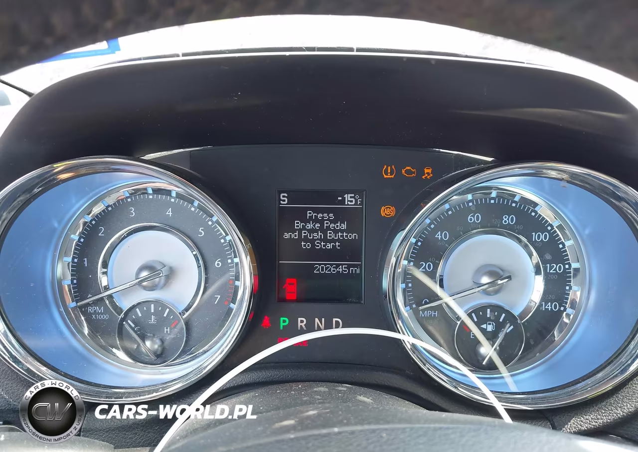 2011 Chrysler 300 VIN:2C3CA4CG1BH549137 - 7