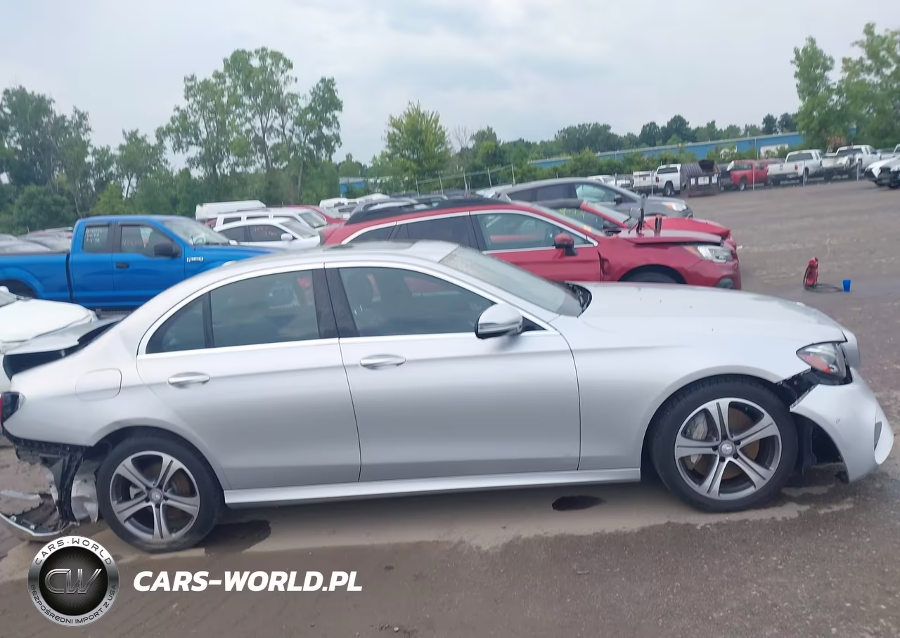 2017 Mercedes-Benz E 300 4Matic VIN:WDDZF4KB0HA107203 - 14