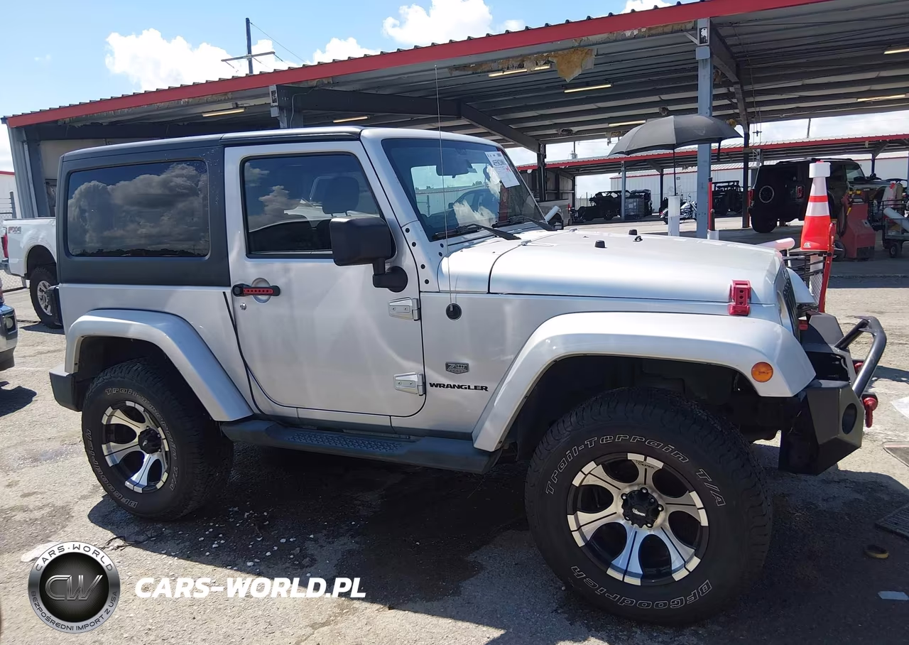 2011 Jeep Wrangler 70Th Anniversary VIN:1J4GA7D16BL577201 - 13