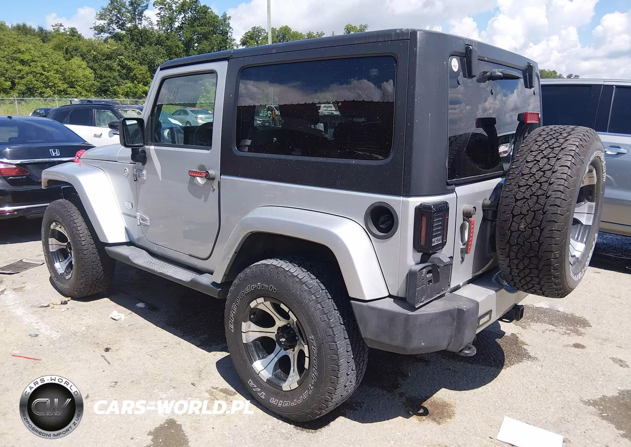 2011 Jeep Wrangler 70Th Anniversary VIN:1J4GA7D16BL577201 - 3