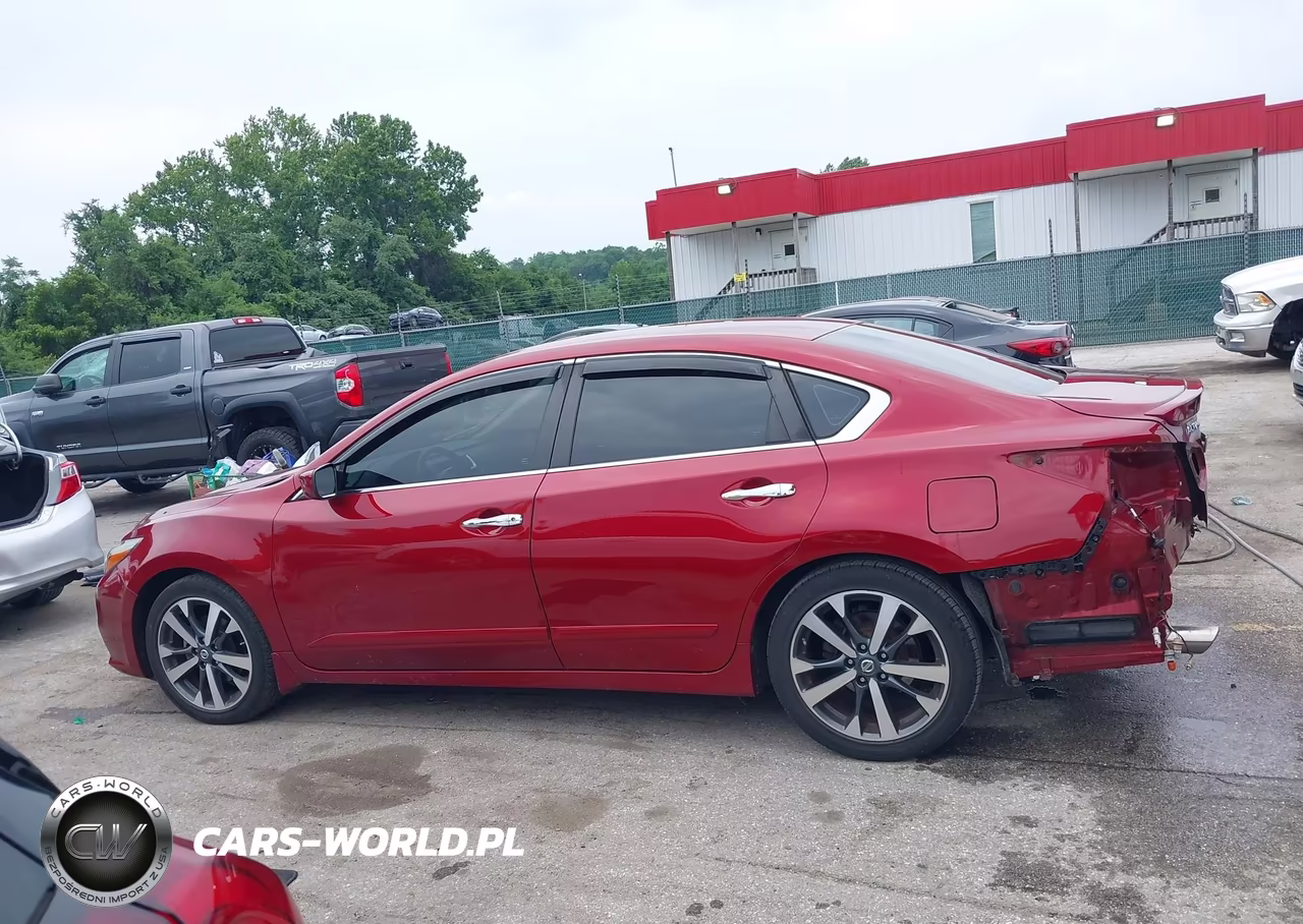 2017 Nissan Altima 2.5 Sr VIN:1N4AL3AP0HC275716 - 15
