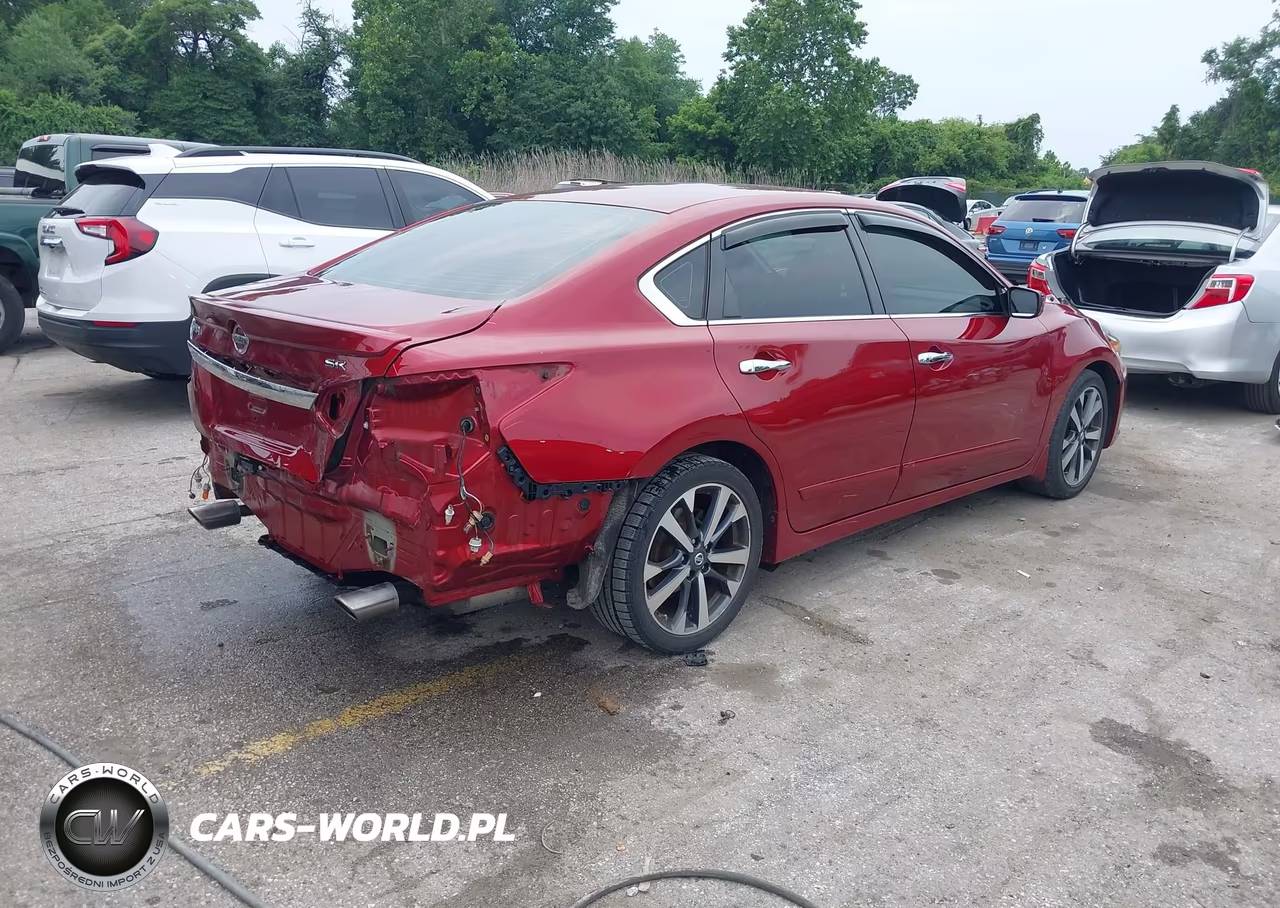 2017 Nissan Altima 2.5 Sr VIN:1N4AL3AP0HC275716 - 4