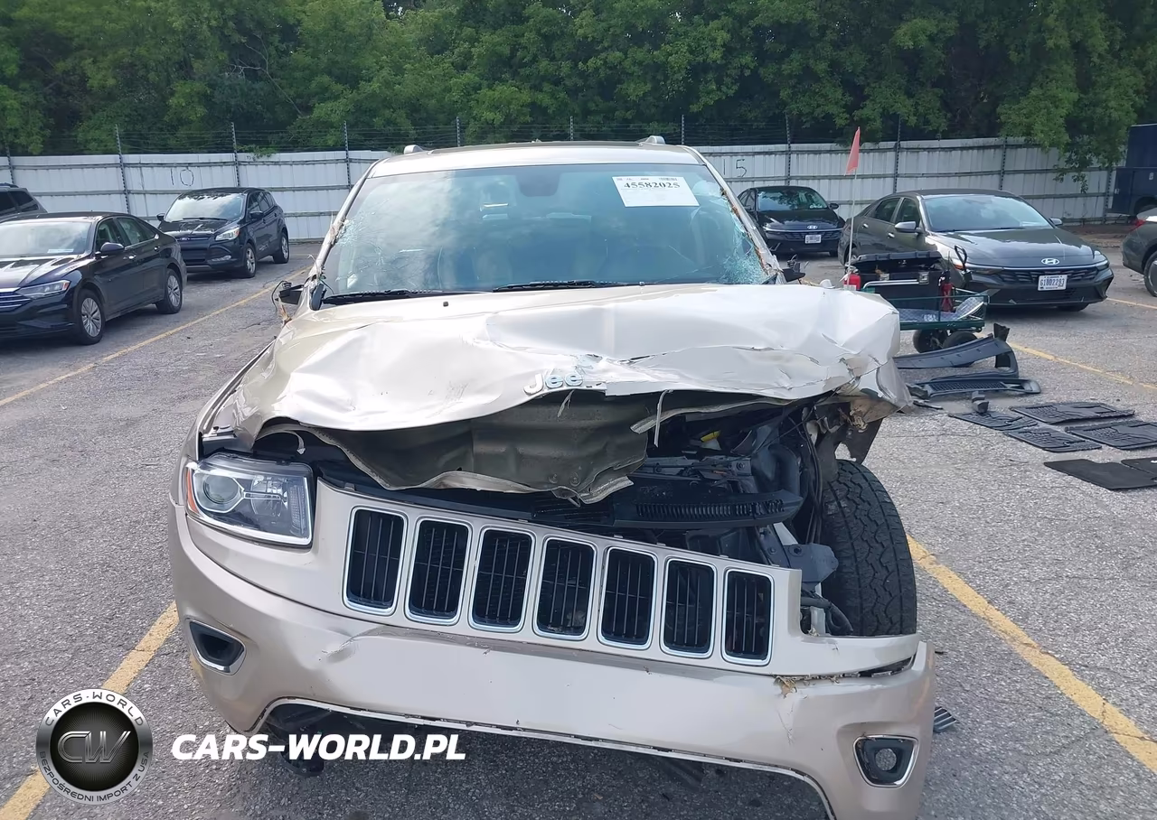 2014 Jeep Grand Cherokee Laredo VIN:1C4RJFAG1EC268757 - 13