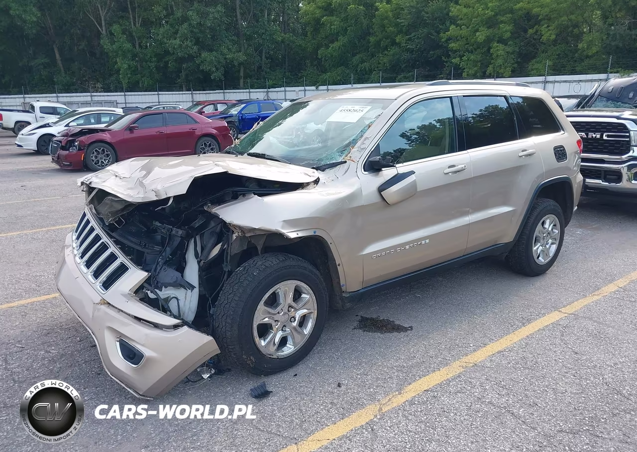 2014 Jeep Grand Cherokee Laredo VIN:1C4RJFAG1EC268757 - 2