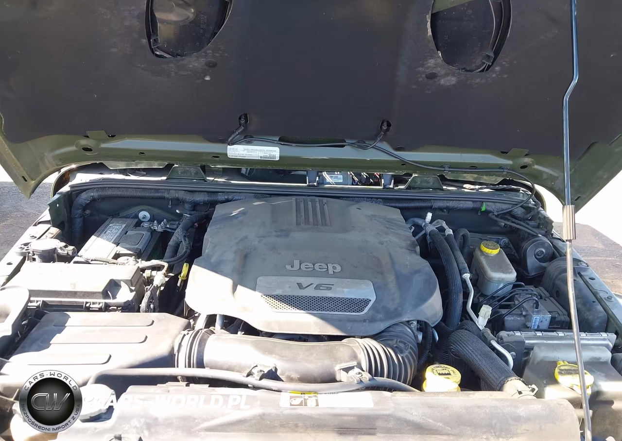 2016 Jeep Wrangler 75Th Anniversary VIN:1C4AJWBG2GL282018 - 10