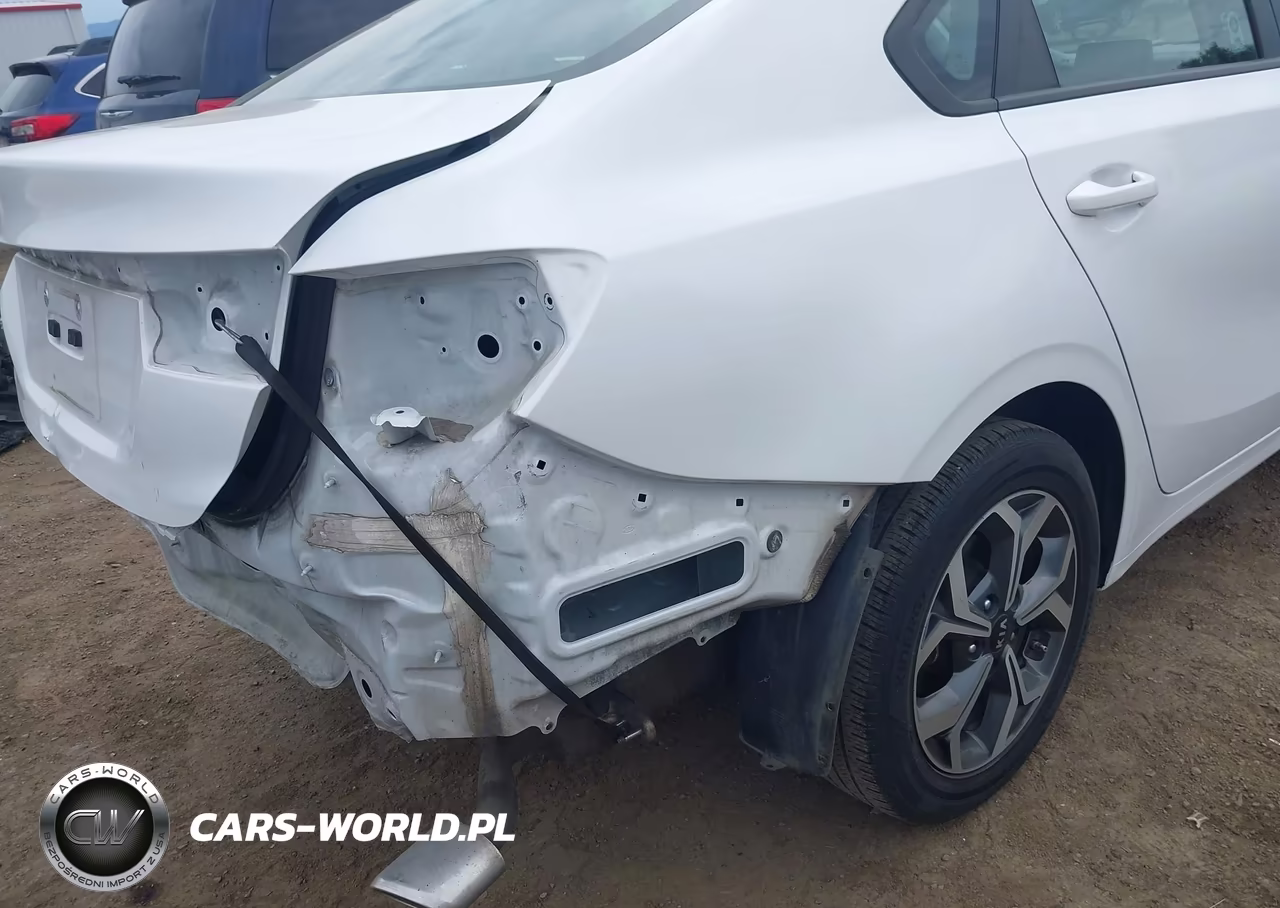 2021 Kia Forte Lxs VIN:3KPF24AD1ME332488 - 14