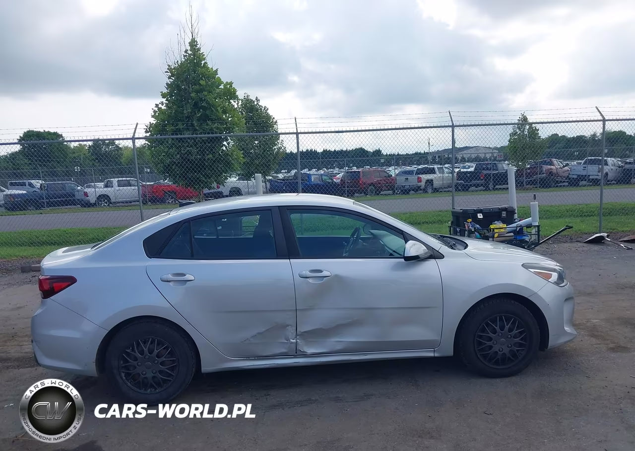 2018 Kia Rio S VIN:3KPA24AB9JE051088 - 13