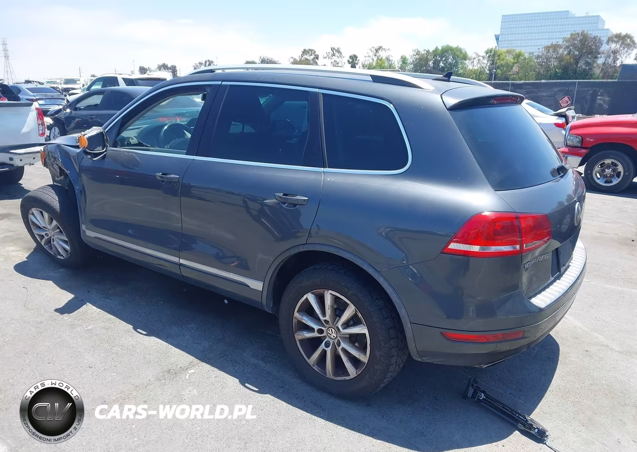 2014 Volkswagen Touareg 3.6L Sport VIN:WVGEF9BP6ED007680 - 3