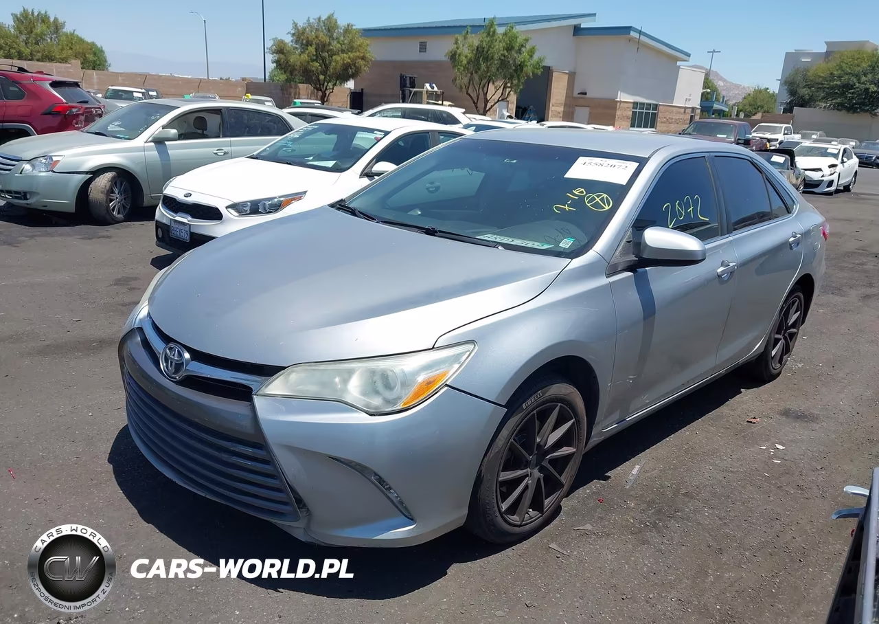 2016 Toyota Camry Le VIN:4T1BF1FK2GU579805 - 2