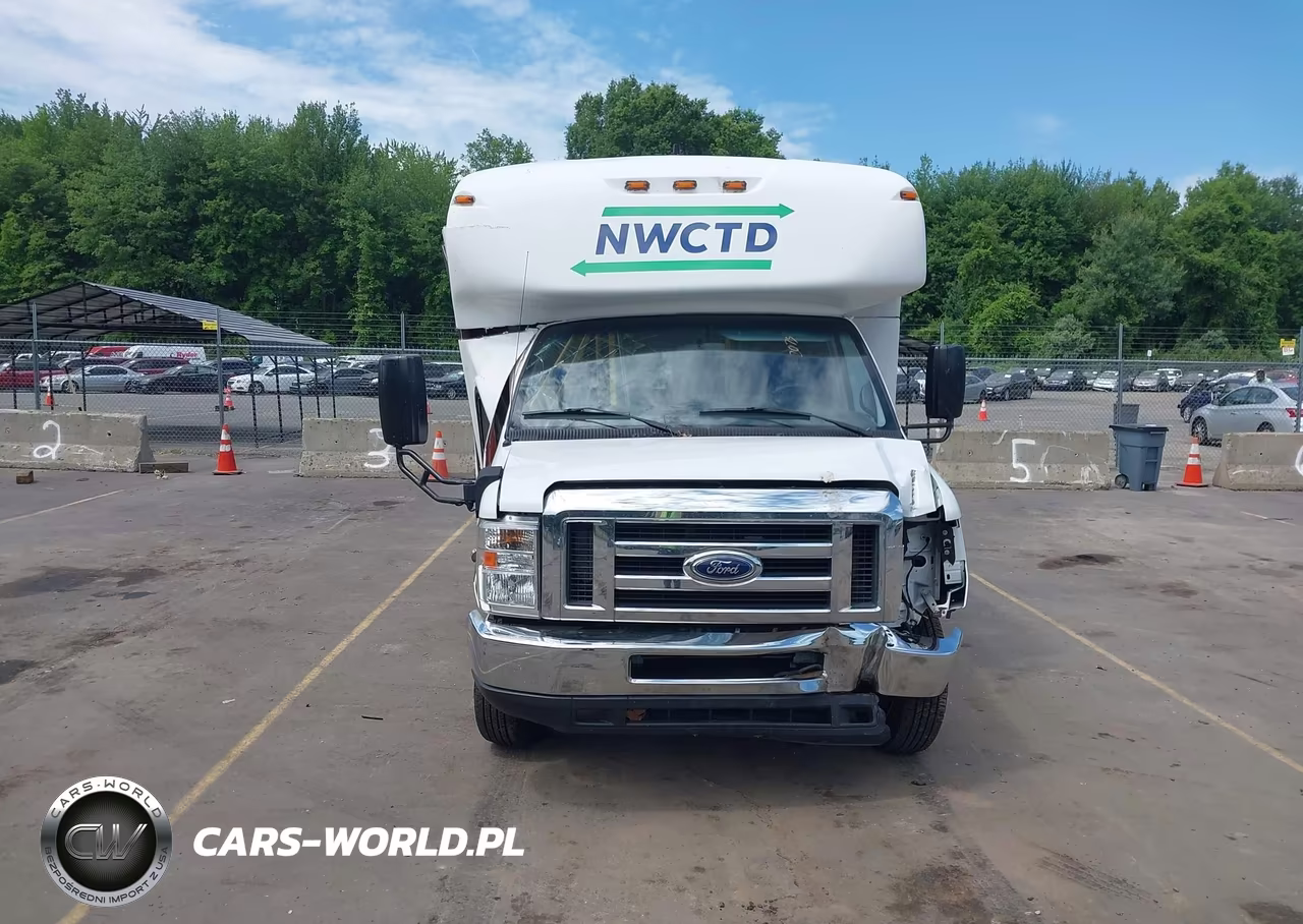 2017 Ford E-350 Cutaway VIN:1FDEE3FS9HDC67431 - 12