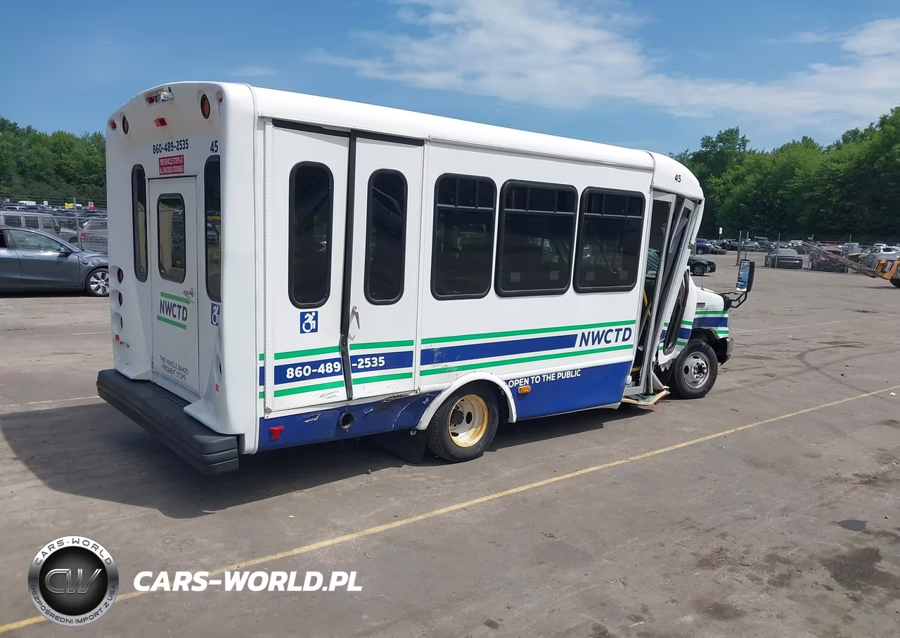 2017 Ford E-350 Cutaway VIN:1FDEE3FS9HDC67431 - 4