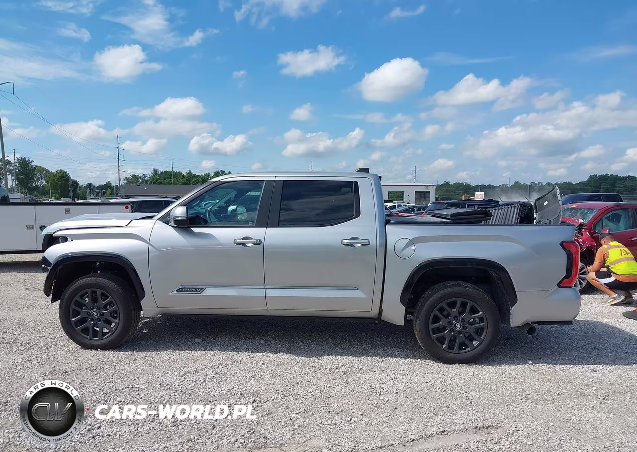 2026 Toyota Tundra Platinum Crewmax 5.5' Bed VIN:5TFNA5DB7TX360549 - 15