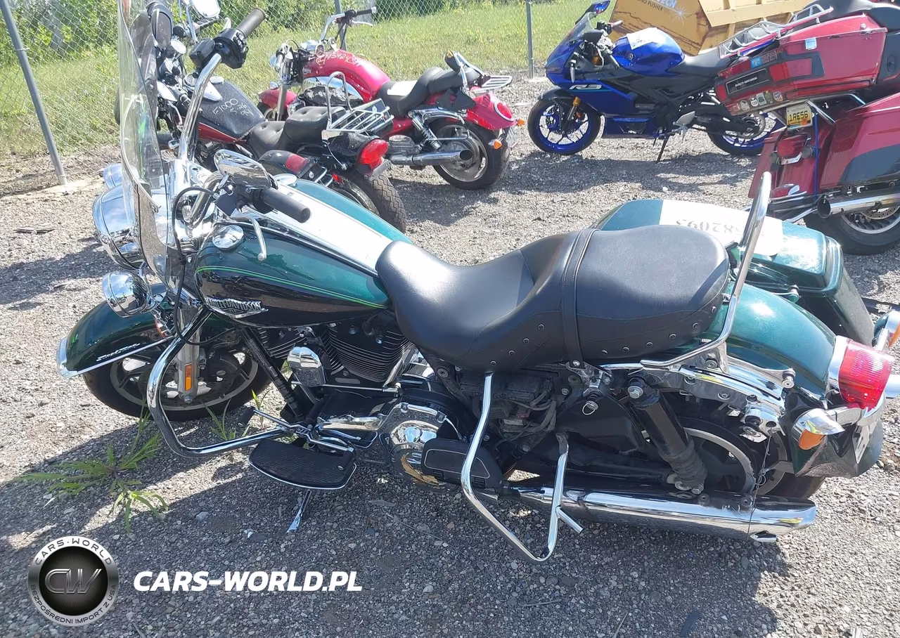 2016 Harley-Davidson Flhr Road King VIN:1HD1FBM15GB605825 - 13
