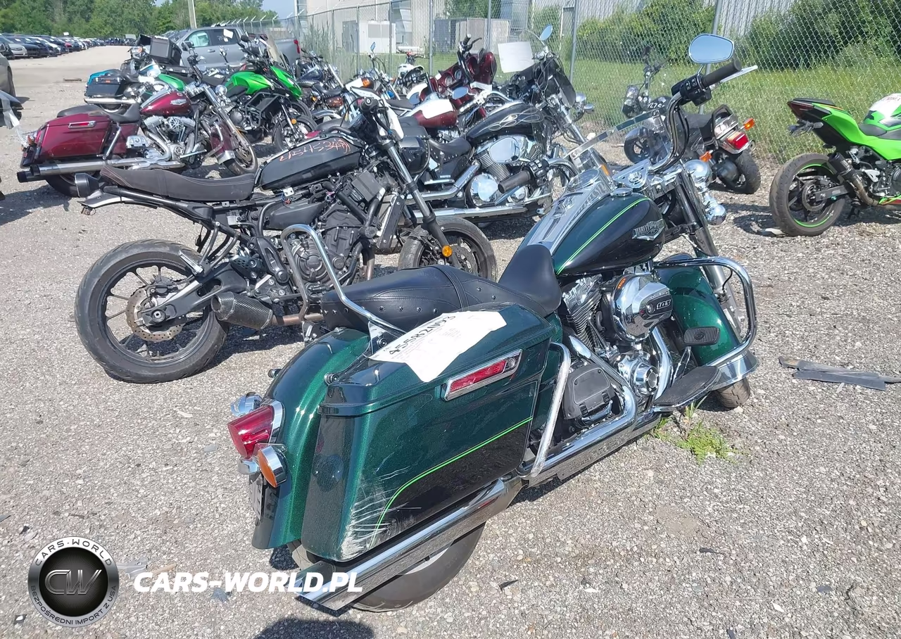 2016 Harley-Davidson Flhr Road King VIN:1HD1FBM15GB605825 - 4
