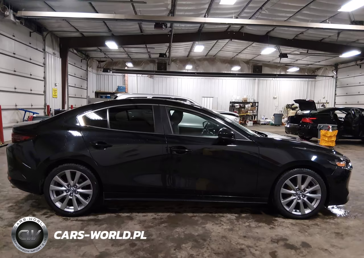 2021 Mazda Mazda3 Preferred VIN:JM1BPACL6M1327275 - 14