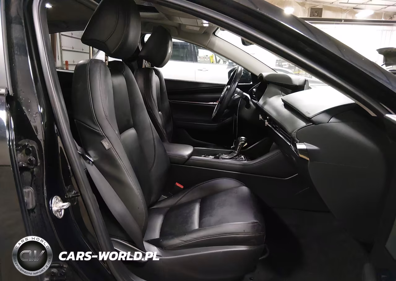 2021 Mazda Mazda3 Preferred VIN:JM1BPACL6M1327275 - 5