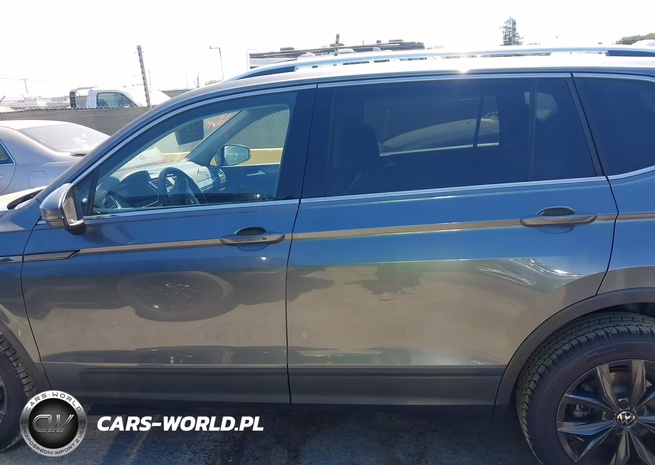2023 Volkswagen Tiguan 2.0T Se VIN:3VVMB7AX9PM012379 - 14