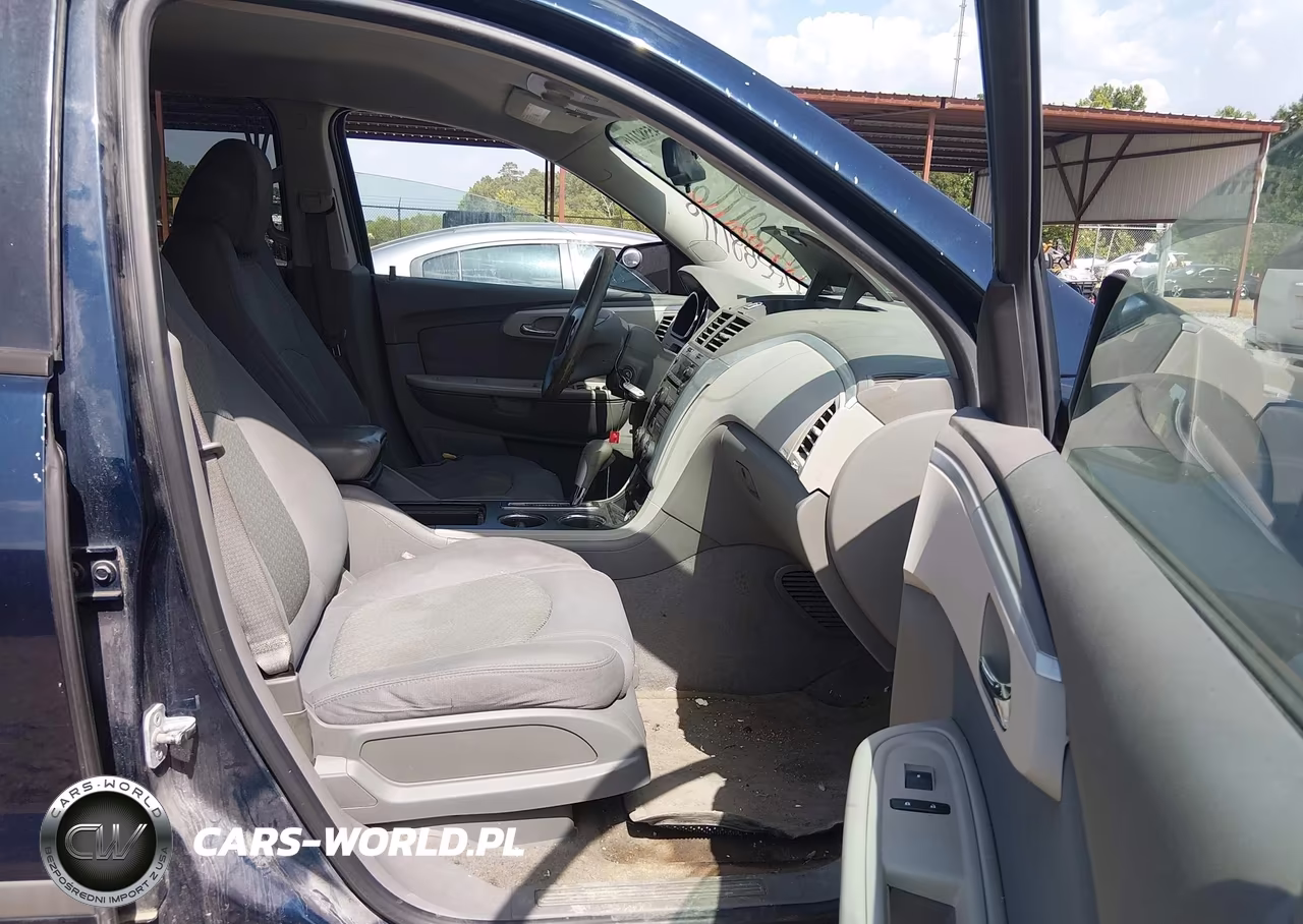 2010 Chevrolet Traverse Ls VIN:1GNLREED8AS118564 - 5
