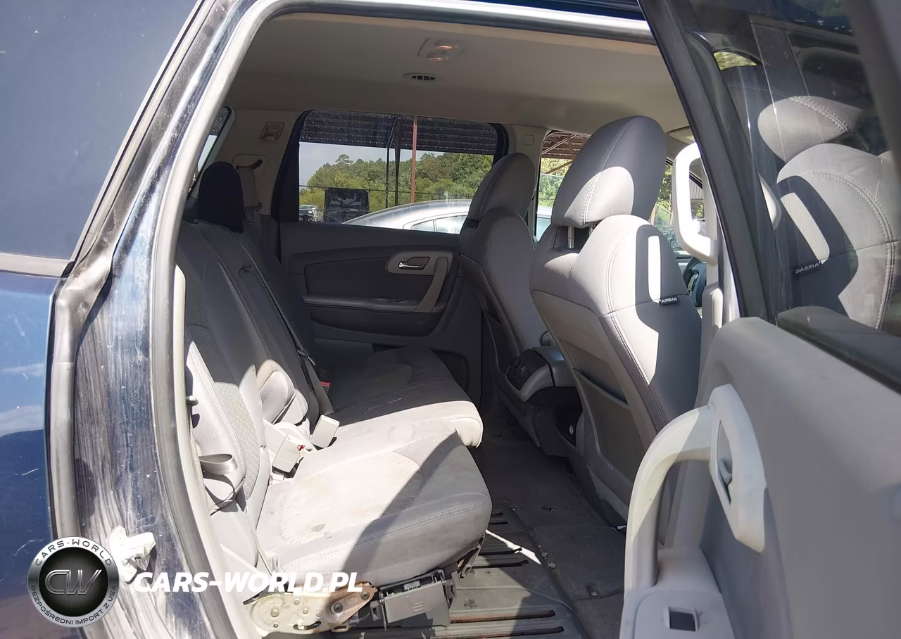 2010 Chevrolet Traverse Ls VIN:1GNLREED8AS118564 - 8
