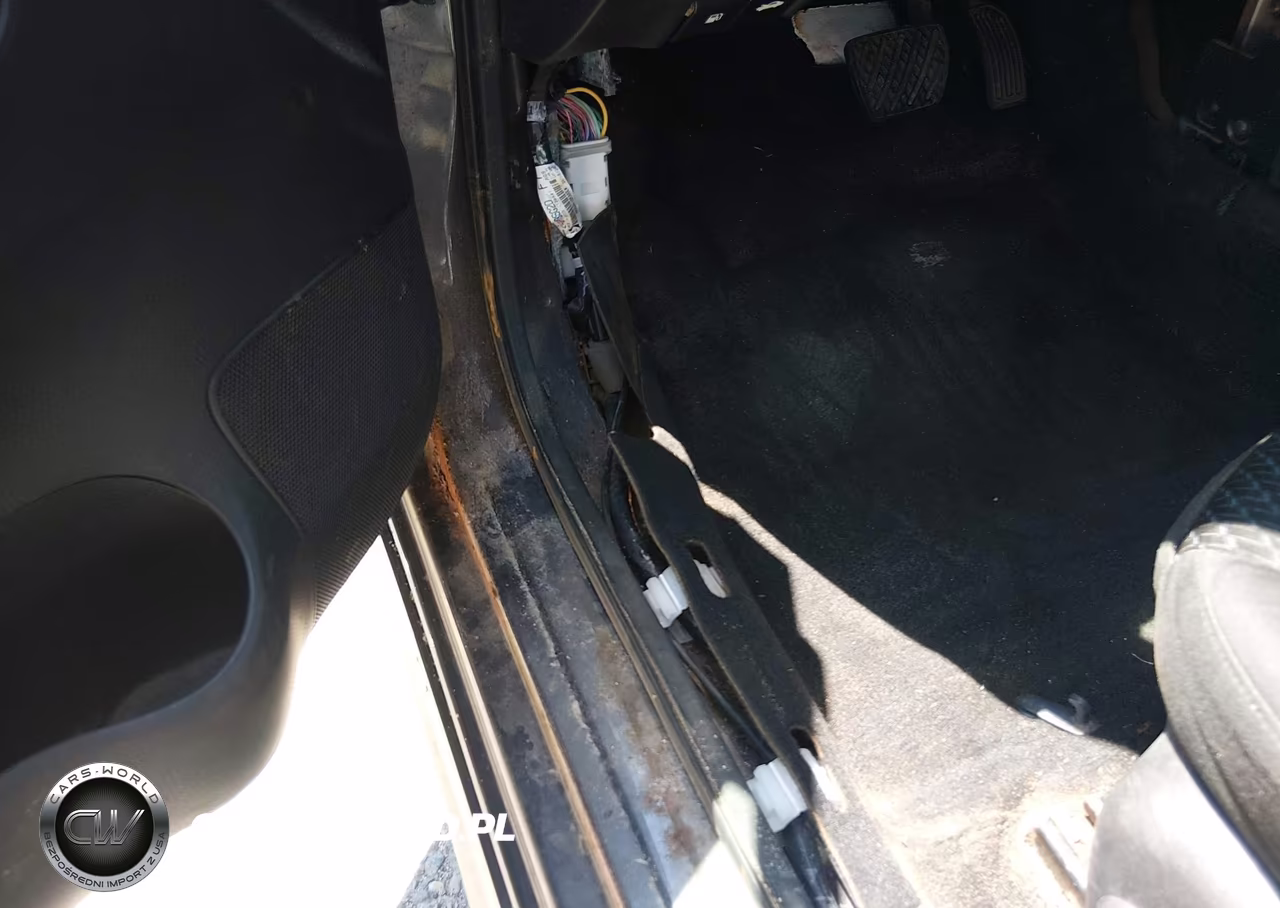 2014 Nissan Sentra Sr VIN:3N1AB7APXEL613341 - 6