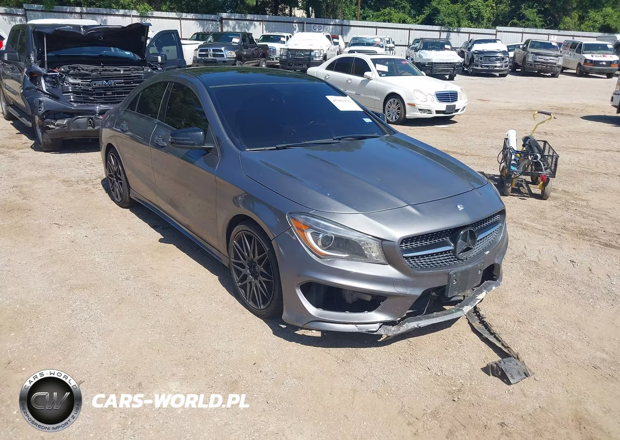 2014 Mercedes-Benz Cla 250 4Matic – zdjęcie 1 z 11